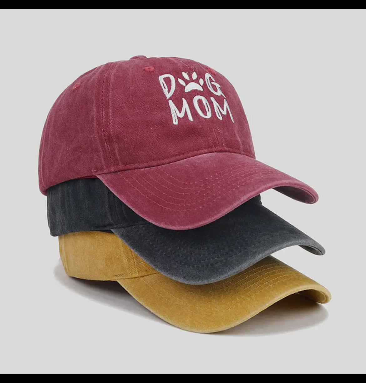 🐾🐶🧢Dog Mom baseball cap with embroidered front 🧢🐶🐾