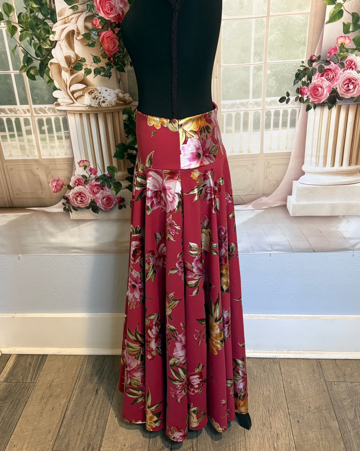 Women’s Red Floral Skirt